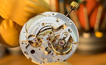 劳力士手表机芯保养-劳力士保养服务中心